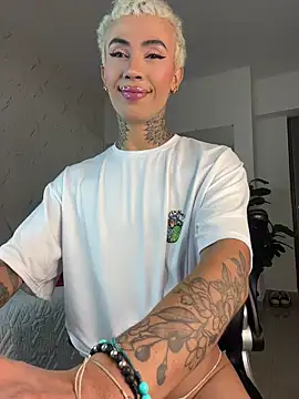 Miss sagitario online show from April 15, 12:39 pm