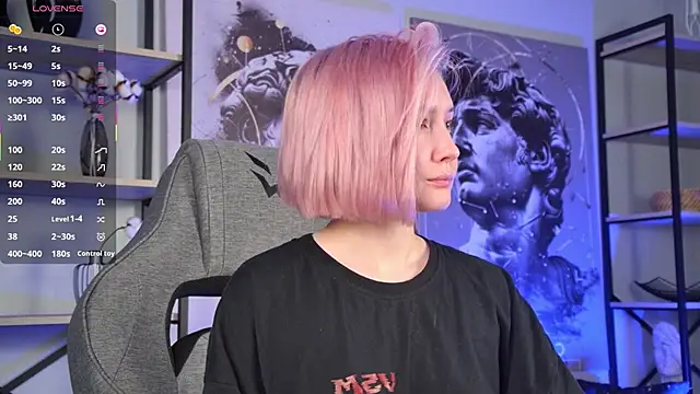 ReiYosimoto online show from November 7, 4:12 pm