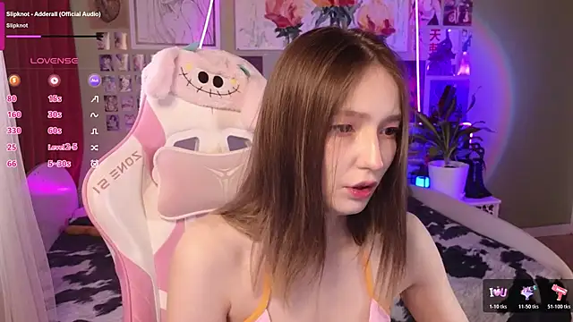 evierosen online show from May 3, 4:38 am