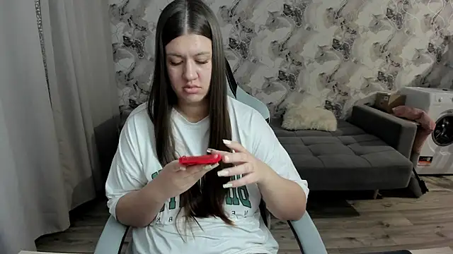 Lis Kollen online show from April 1, 1:41 pm