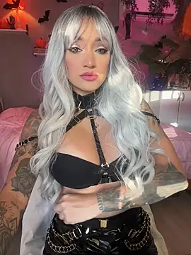 Snapshot of DaniDusan_ chatting on October 27, 10:04 pm DaniDusan  online show from October 27, 10:04 pm