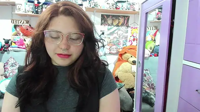 soficammy online show from September 16, 11:35 pm