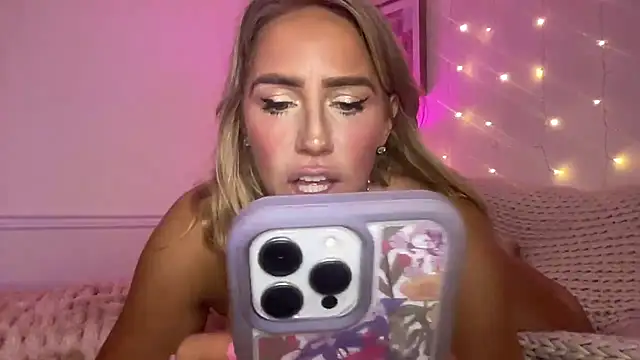 Fitnessbabe69 online show from December 2, 7:43 am